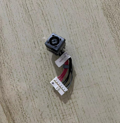 dell戴尔M14XR1R3电源接口