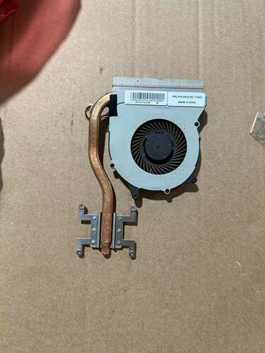 E325E320散热器散热片