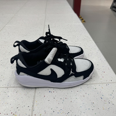 犇犇运动Nike/JORDAN CMFT ERA青少年复古板鞋休闲鞋 HQ0506-106
