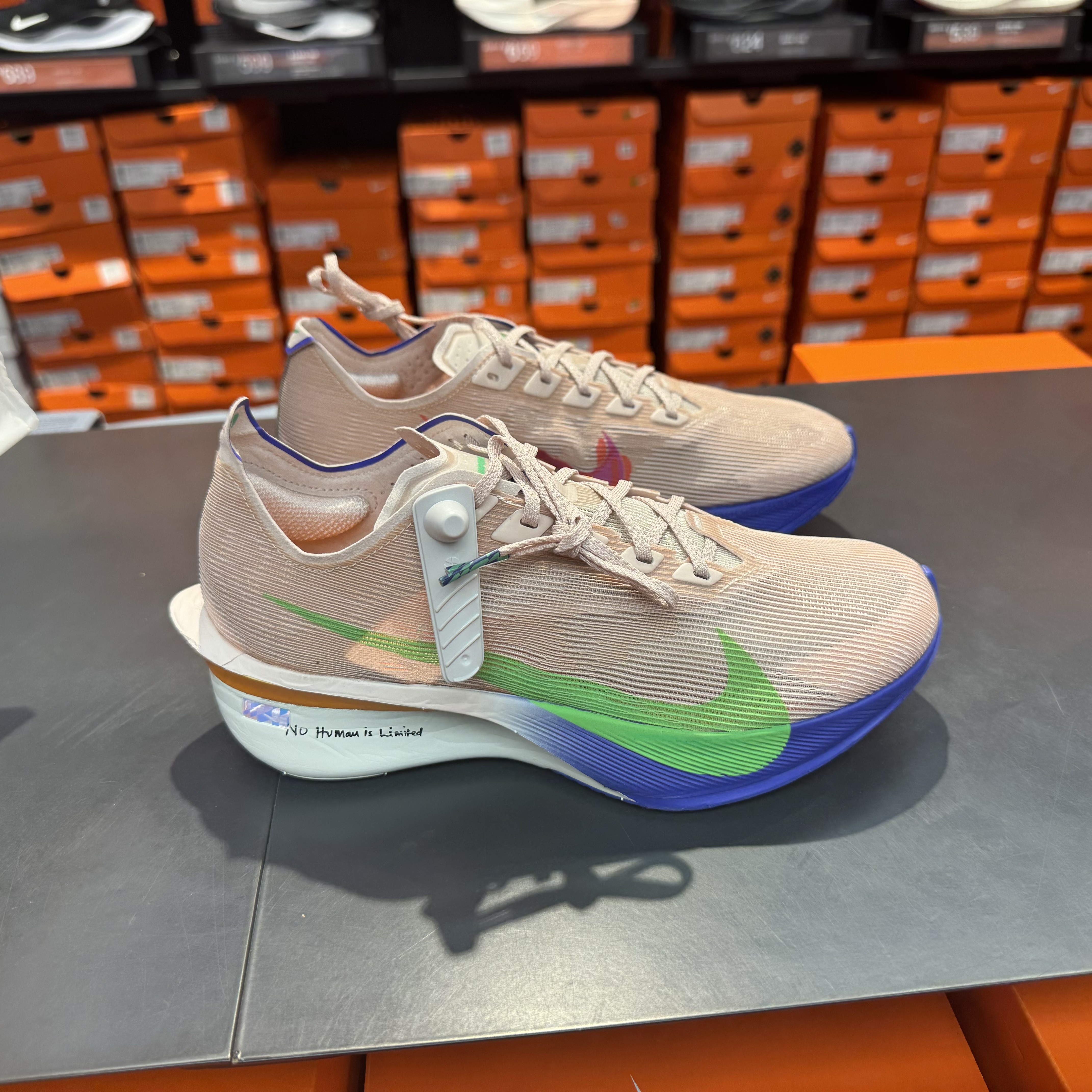 犇犇运动Nike/ZOOMX VAPORFLY NEXT% 4男马拉松竞技跑步鞋IH0869
