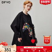dfvc设计感中长款 T恤 小马加厚长袖 圆领套头卫衣女2025年冬季 新款