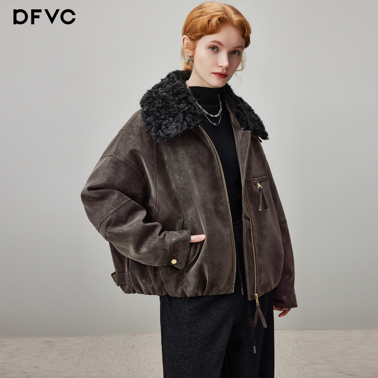 dfvc复古短款毛领皮衣羽绒服女2025年冬季新款保暖白鸭绒外套厚