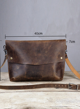 笔记本电脑单肩包斜挎包纯手工缝纫真皮疯马皮深棕色Z07-LCB05S