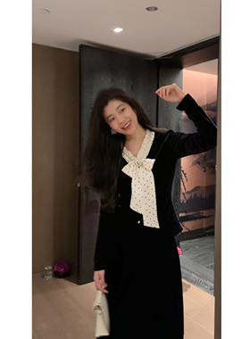 N.COU妮蔻25秋新款精致洋气设计感手缝闪钻系带长袖黑色丝绒上衣