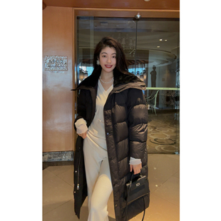 N.COU妮蔻25冬新款简约高级感加厚保暖大翻领90鸭绒长款羽绒服