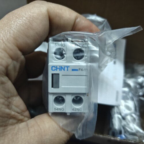 正泰CJX2接触器专用辅助触头组 F4-11 LA1-DN11（一开一闭型）