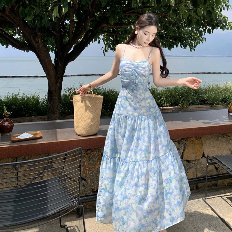 速发旅游拍照衣服印花吊带连衣海夏季式法仙露背裙边度假A字长裙