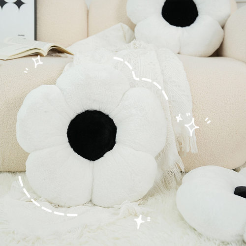 黑白沙发花朵抱枕网红靠垫形状小雏菊沙发床上地上飘窗装饰女枕头