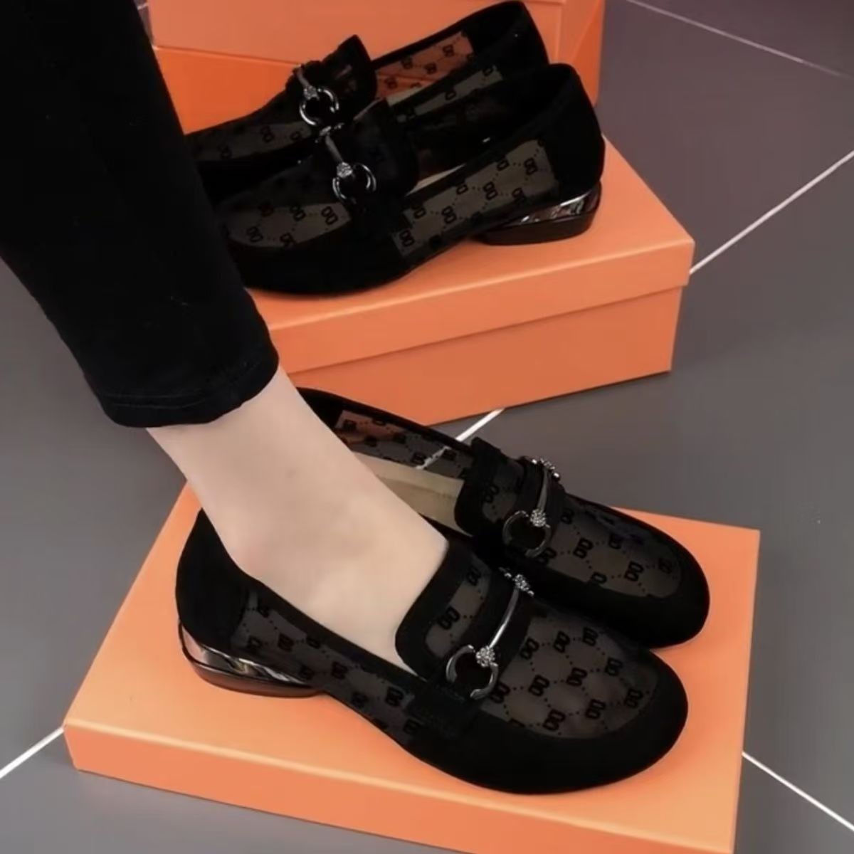 豆豆鞋女春夏款2025舒适网纱单鞋低跟凉鞋透气女鞋妈妈鞋平底鞋