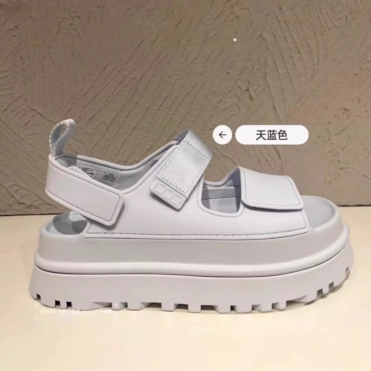 2025夏季新款休闲舒适厚底增高露趾魔术贴搭扣时尚凉鞋休闲沙滩鞋