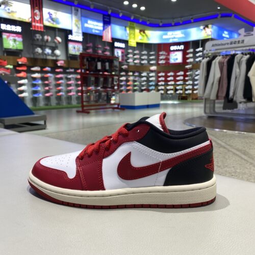新款正品NIKE耐克JORDAN女百搭轻便舒适运动休闲篮球鞋DC0774-003
