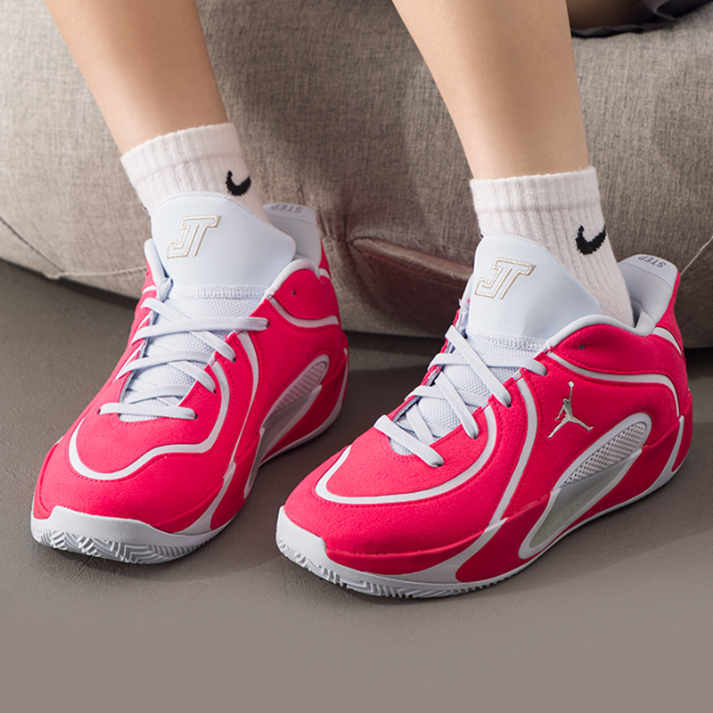 正品耐克Jordan大童室内篮球鞋