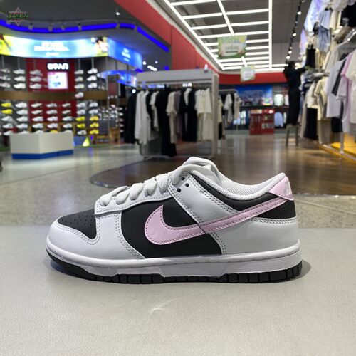 NIKEDunkLow女低帮耐磨板鞋