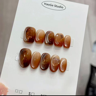 鎏金焦茶手工穿戴甲琥珀焦糖短款美甲猫眼轻奢秋冬晕染高级感显白