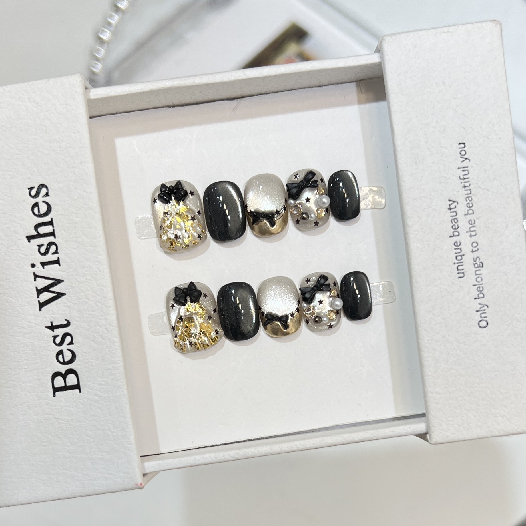 圣诞亮片猫眼爆闪穿戴甲贴片