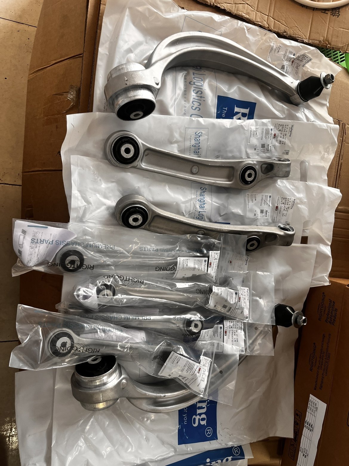 大众途锐奥迪Q7A8Q8上摆臂下摆臂悬挂支臂控制臂质保5年12万公里