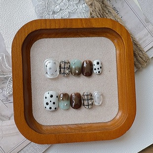 波点星芒高级甜酷格纹棕调显白秋冬短方圆纯手工穿戴甲nails