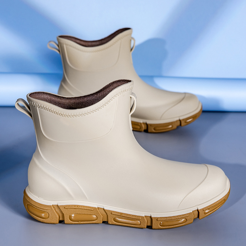 韩版黑色系短筒男雨鞋外穿经典耐脏涉水鞋钓鱼鞋厨房功能短水靴