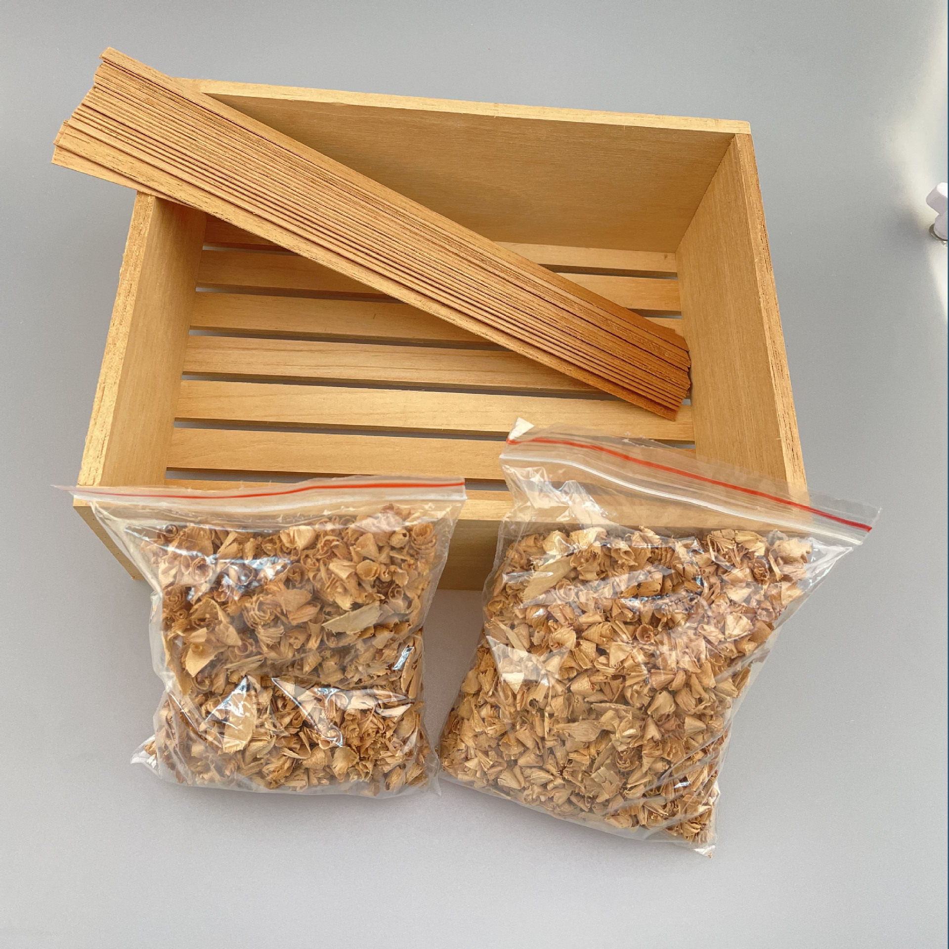 西班牙进口雪茄木屑保湿养护雪茄醇香醇化滋养天然醇香雪松木