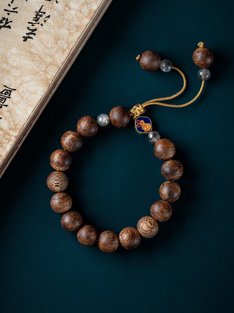 여성과 남성을 위한 천연 태국 오래된 침향 팔찌 충실도 오래된 재료 침향 부처님 비즈 용의 해 조디악 팔찌 디자인