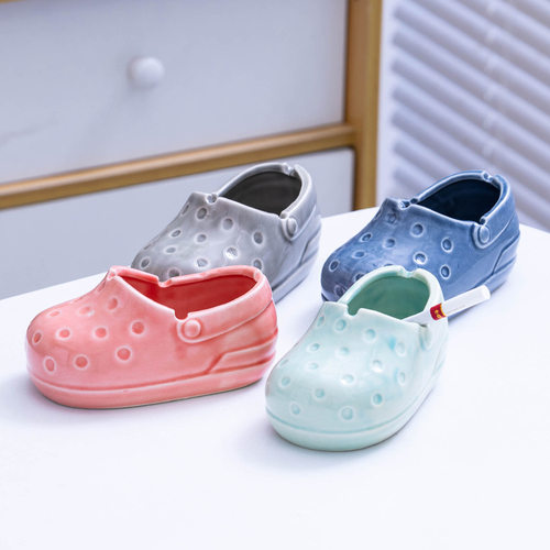 创意卡通陶瓷烟缸1635