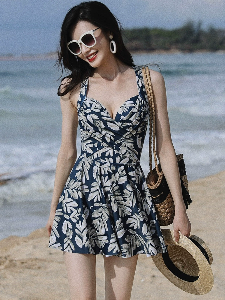 成人保守泳衣女款高级感2025新款爆款微胖遮肉泡温泉大码游泳衣女,运动/瑜伽/健身/球迷用品,连体泳衣,淘宝优惠券,粉丝福利购,淘宝优惠卷