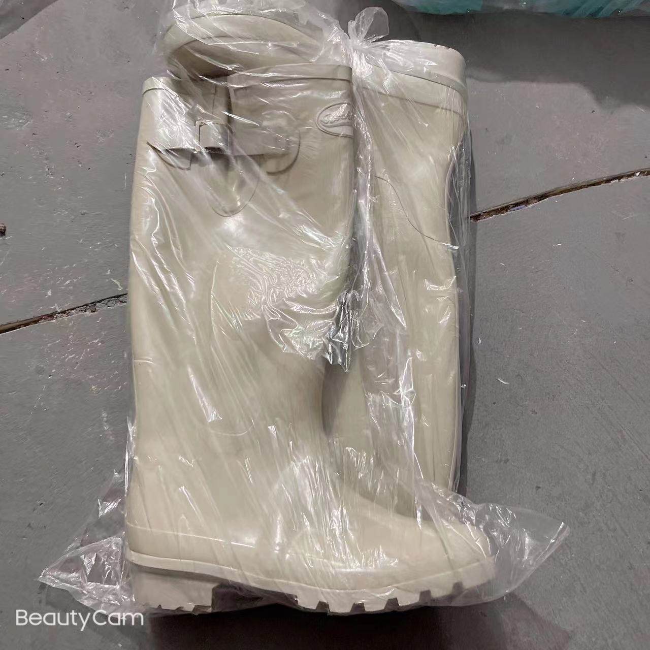 35夏季甜美纯色橡胶雨鞋清仓处理