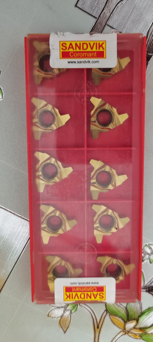 山特维克266RL-22TR01F600E1020螺纹刀片