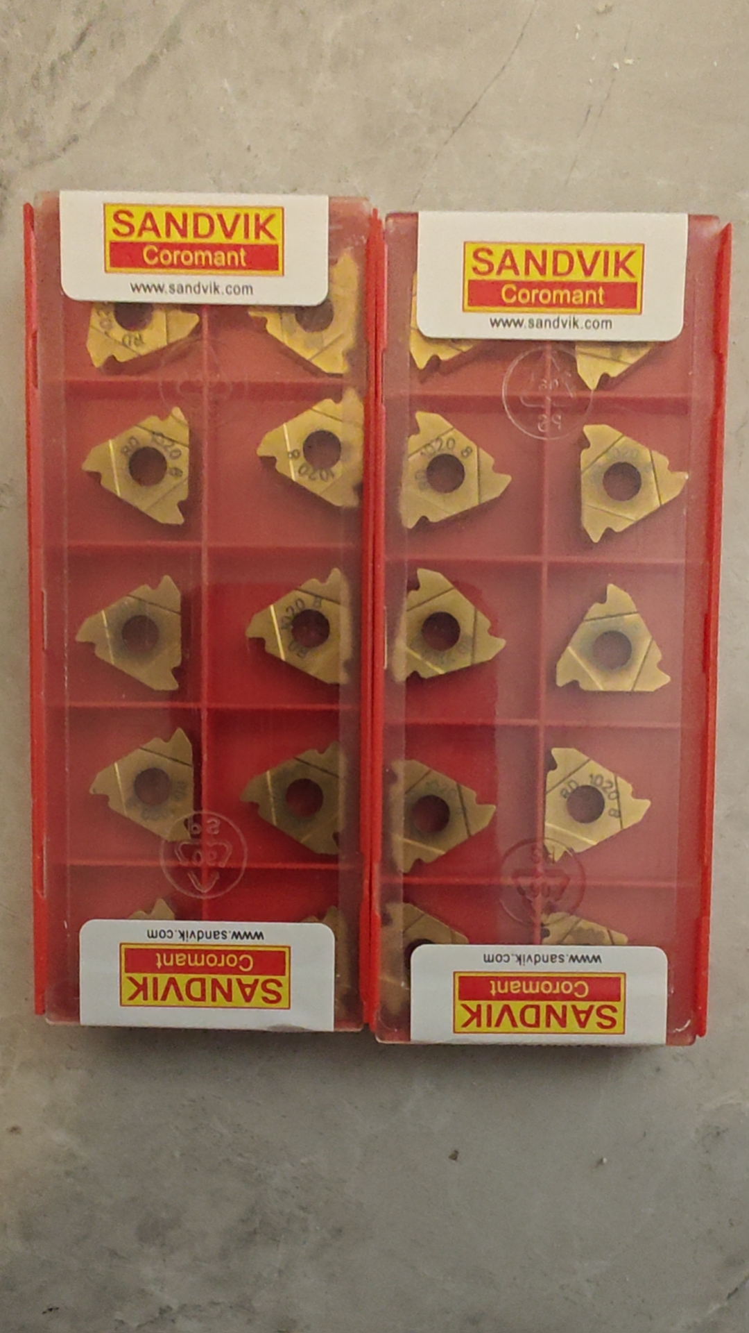 山特维克R166.OL-16RD01C080  1020    R166OG-16RD01C080  1020