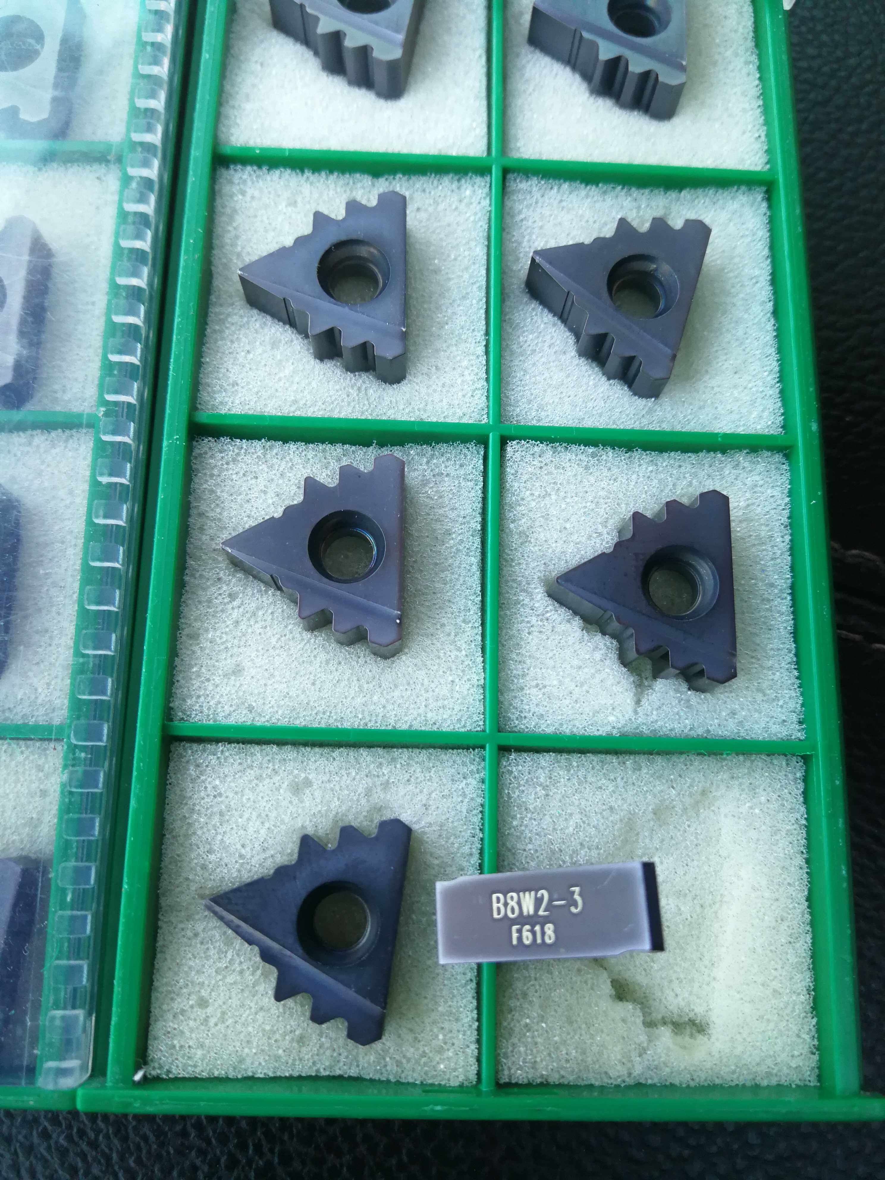 现货出售锋宜B8W2-3  B8N2-3石油API套管螺纹梳刀片  拍前询价