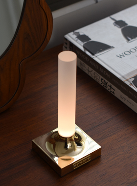 中古仓充电长续航装饰台灯北欧INS蜡烛酒吧装饰氛围中古复古极简