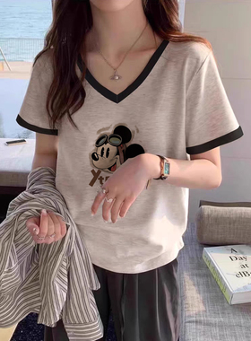 2025夏季花灰色V领短袖t恤女设计感小众纯棉宽松显瘦休闲撞色上衣