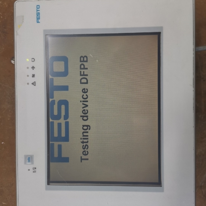 售前询价触摸屏 FED-700 543442 V9 拆机的实物图