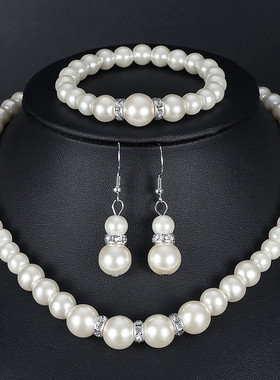 礼物新娘婚纱照珍珠项链送妈妈