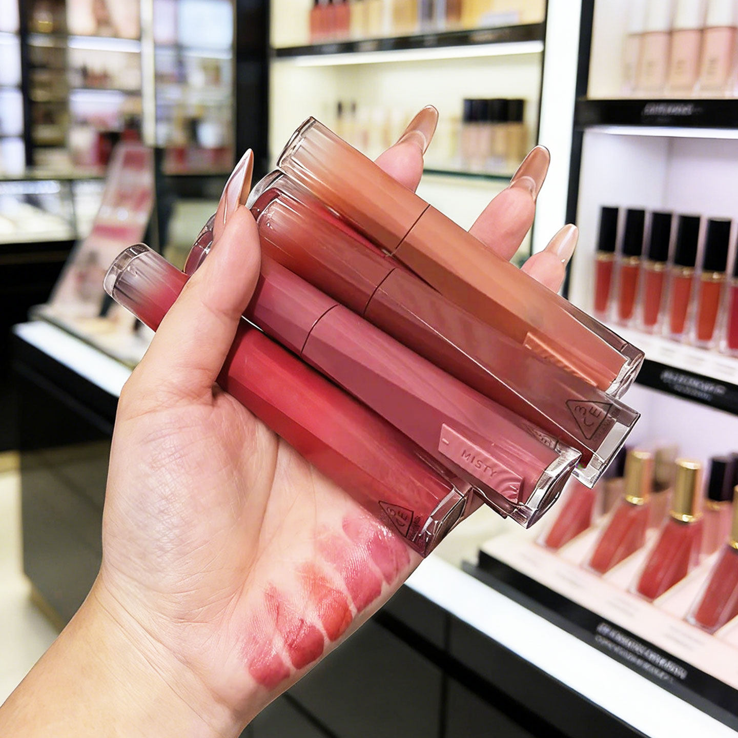 新款3ce微光唇釉水感唇露口红01小蜜勺唇蜜保湿滋养显色不沾杯女