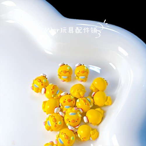 PU设计款鸭子小鼻噶公仔奶油胶DIY串珠笔刀配件