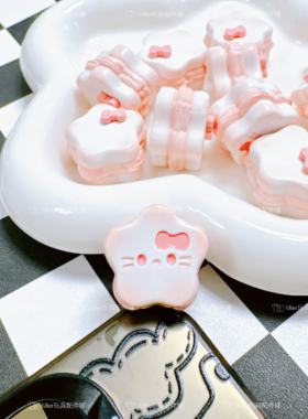 PU设计款Hello Kitty星星饼干公仔DIY串珠奶油胶手机壳摆件笔刀