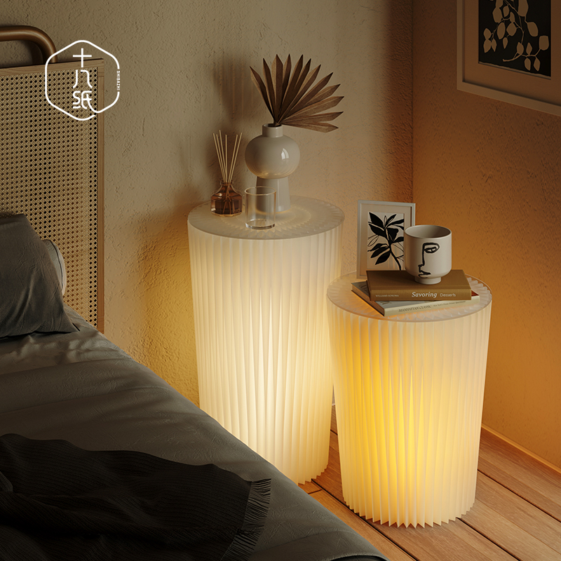 十八纸折叠圆柱展架家居日常