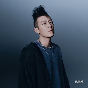 阿迪达斯三叶草男子陈冠希同款水洗系列纯棉运动连帽夹克外套