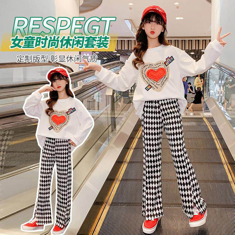 大牌折扣女童秋装2026新款套装洋气中大童春秋款长裤女孩卫衣两件