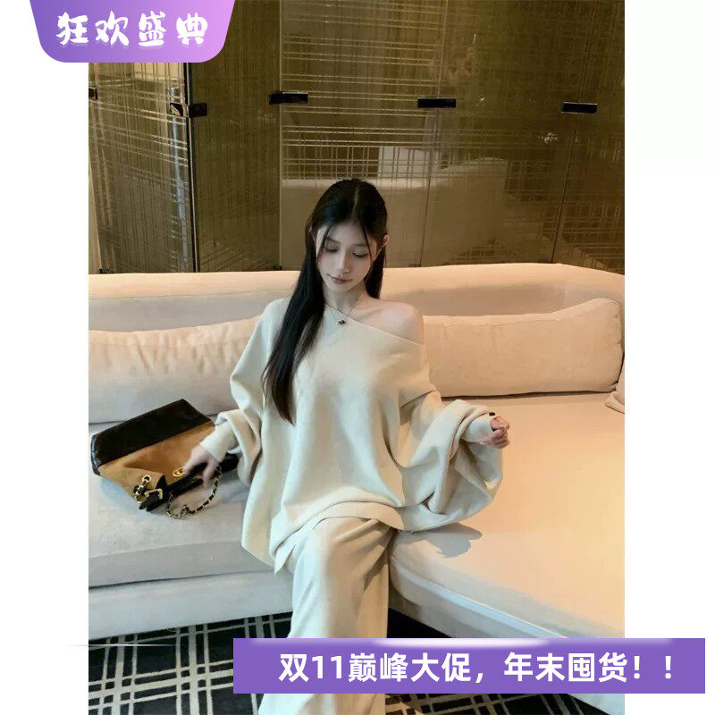 蝙蝠袖斜肩长袖针织衫女秋季2026新款韩系不规则宽松显瘦套头毛衣