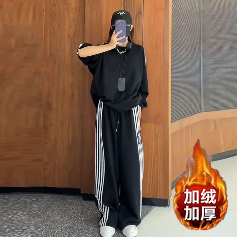 加绒加厚休闲运动服套装女秋冬款长袖保暖圆领卫衣阔腿裤两件套装