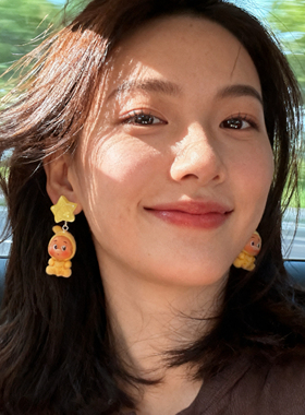 可爱黄色星星人植绒耳钉女小众设计感高级耳环耳饰耳夹无耳洞耳饰