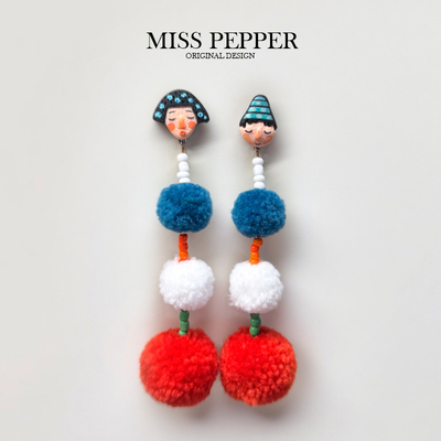 原创设计民族风毛球夸张耳环