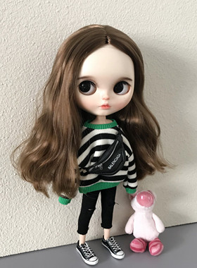 小布blythe娃衣ob24 ob26 azone pp fr19关节体换装娃娃衣服卫衣