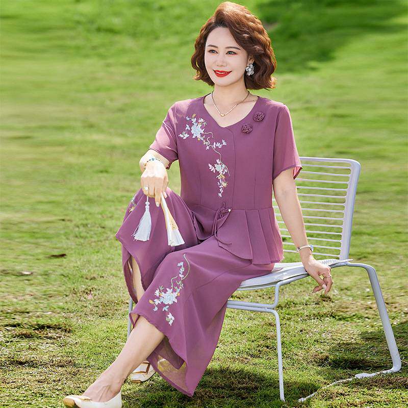 品牌专柜妈妈套装2026新款国风刺绣雪纺上衣洋气中老年女装夏季短