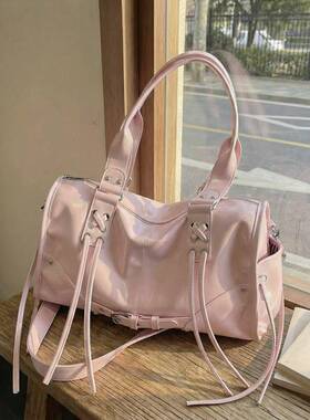 品牌专柜韩国小众手提机车包女2026新款大容量托特包高级感单肩斜