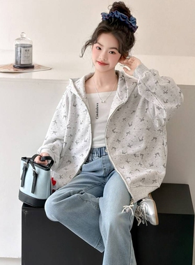 品牌专柜女童韩系连帽外套春秋款2026女大童休闲卫衣开衫儿童巨好
