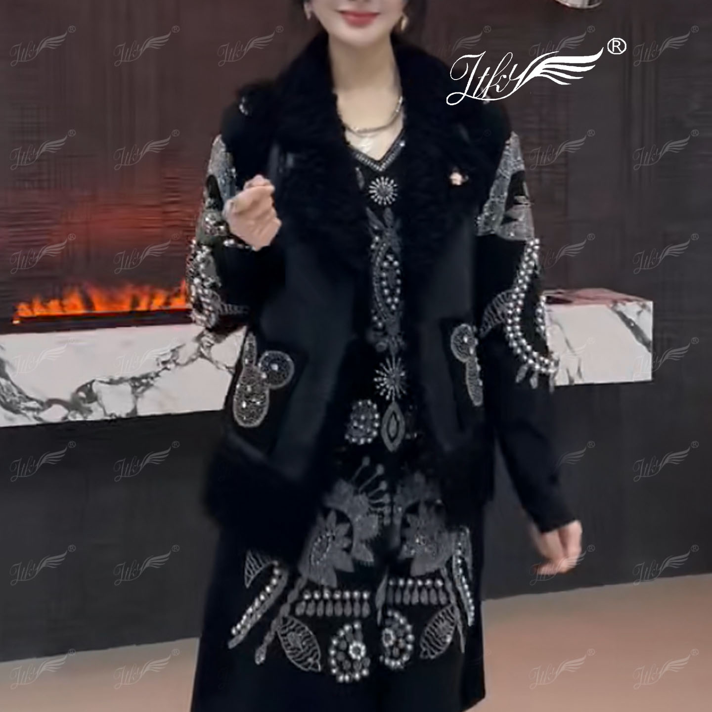 简约休闲气质复古减龄百搭马甲女