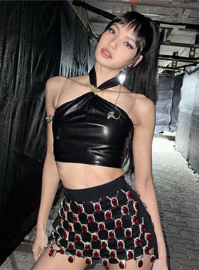 lisa同款辣妹风黑色PU皮挂脖吊带背心女夏短款显瘦高腰露背上衣